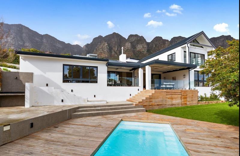 4 Bedroom Property for Sale in Camps Bay Western Cape